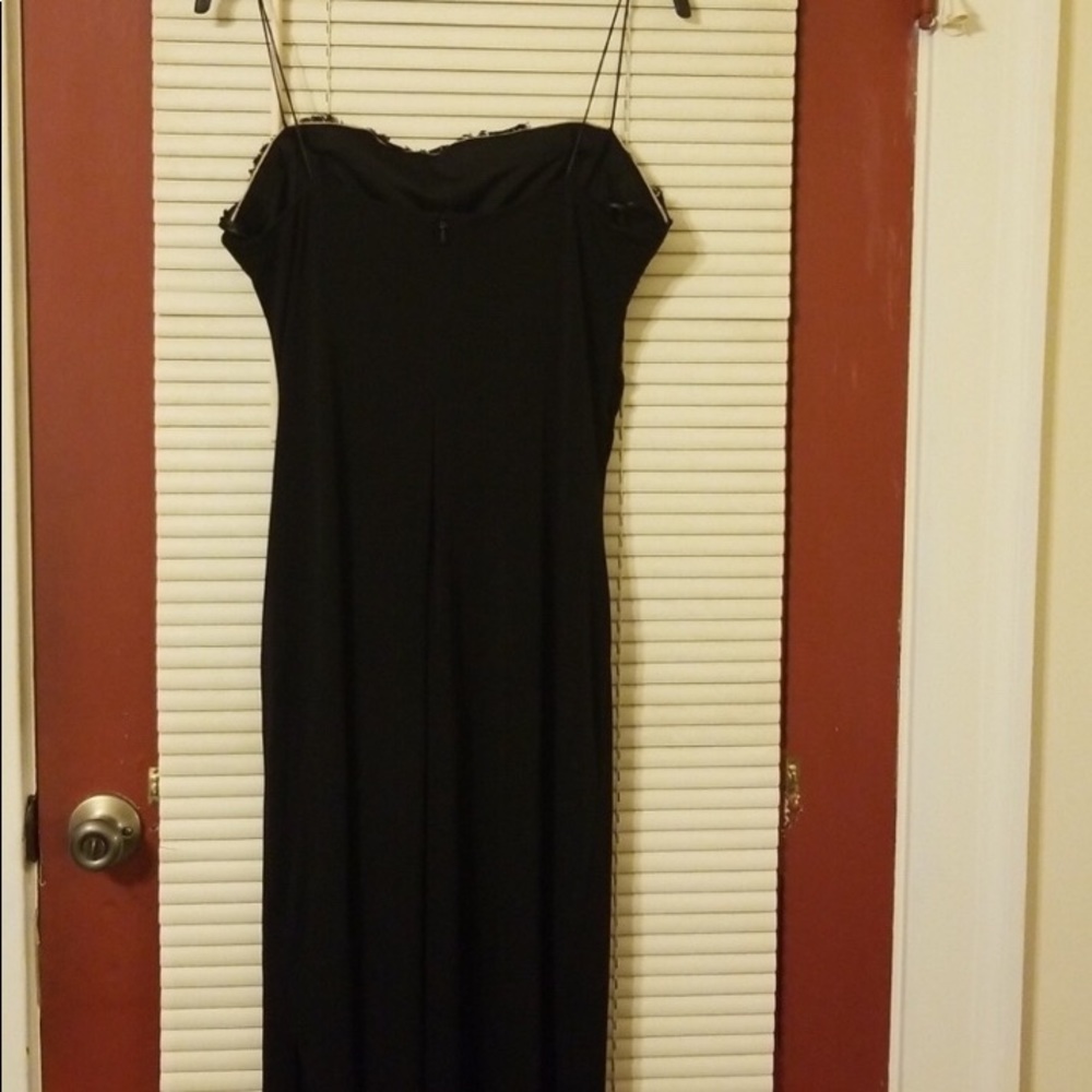 Dress - Picture 5 of 7